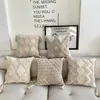 Kasta kuddar Dekorativt kuddefodral Real Shooting Tufted Tassel Cushion Cover grossistkuddtäcke med 220816