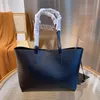 Tasarımcı Çantaları Kılıf Tasarımcı Çanta Kadın 5A Kaliteli Yumuşak PU Deri Siyah Büyük Moda Alışveriş cebi Altın Donanım Lüks Taşınabilir omuz çantası cüzdanı