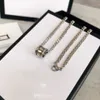 Klasik Moda Kolye Sokak Markası Unisex Bilezik Tasarımcı Yüzükler Çember Erkek Kadın Mücevherleri için Lüks Kolye Kolyeleri265Q