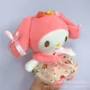 25cm Cartoon Anime Kawali Melodi Kuromied Plysch Doll Lolita Princess Dress Melody Söt Little Devil Dolls Kids Leksaker