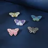 Симпатичные насекомые Butterfly Butterfly Brouch Pin для женских модных платьев пальто рубашка Demin Metal забавная брошь Булавки значки рюкзак подарочные украшения