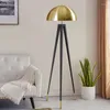 Lámparas de mesa 110-240V Lámpara de pie de hierro Personalidad creativa nórdicaripod Dormitorio Sala de estar Sofá Moderno Minimalista Casa Oficina LightTable