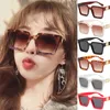 نظارة شمسية مصممة للنساء أزياء نظارات شمس كبيرة مربعة نظارة شمسية أوروبية UV 400 Summer Beach Holiday Seaside Eye Glass B8225