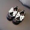 Athlétique En Plein Air Petite Fille Chaussures En Cuir Bowknot École Bébé Enfant En Bas Âge 2022 Printemps Automne Fond Doux Slip Casual Enfant 1-6YAthletic