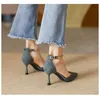 Sandalet 2022 Yaz Toka Stiletto Kadınlar Saçlı Ayak Parti Moda Moda Düz Renk Kadın Yüksek