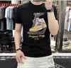 Été nouveaux produits européens T-shirt pour hommes marque de marée chaussures de station européennes imprimant des lettres de forage à chaud coton mercerisé tendance T-shirt à manches courtes