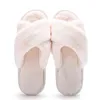 Nxy Slippers Slides New Indoor Plush Cross Slippers for Women fashion cute beach sandals ladies shoes 220808