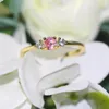 Anneaux de mariage Slim Dainty pour les femmes délicates mignonnes pierres colorées couleur or clair proposition bague de doigt cadeau bijoux de mode R872Wedding Edwi