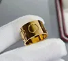 Anelli a fascia di design di fascia alta per accessori per gioielli con anello per coppia in oro 18 carati da uomo e da donna in argento sterling LOVE senza diamanti