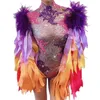 Scenkläder gnistrande färgglada diamanter kvinnor Leotard Purple Feather Ribbon Bodysuits Nightclub Costumes Drag Queen outfitstage296s