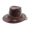 Berets Four Seasons unisex cowboy hoeden pu faux lederen ontwerp jazzstijl westerse vrouwen en mannen plat rand caps mode nz0049