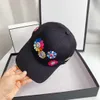 Casquette de Baseball toutes saisons, nouvelle mode, chapeau de styliste brodé de fleurs, Casquette de protection solaire