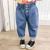 Baby jeans solid färg småbarn jeans vår höst jeans infantil casual stil flickor kläder 210412