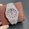 Toptan Özel Erkek Kadınlar İzler Diamond Buzlu Out Lüks Moda Bling Dial Dolay Çemel Band VVS Moissanite Watch