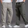 Mense Casual Cargo Cotton Pants Men Pocket Löst raka byxor Elastiska arbetsbyxor Passar joggar manlig super stor storlek 6xl 220705