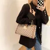 Bolsa de designer 2022 fábrica por atacado nova moda japonesa impressa sacola grande capacidade portátil bolsa de ombro feminina