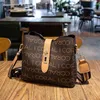 Purses Sale Hot Classic VertaNile Bag Female Messenger 2022 Ny Sling One Shoulder Leisure Bucket Bag