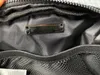 Ll utomhusväskor Fanny Pack Women Purses Pocket Chest Påsar Travel Telefon saker säckar handväskor som kör midjeväska vattentät adj1269432