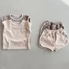 Zestawy odzieży Summer Baby Sleveless Ubrania chłopców Śliczne kamizelki niedźwiedzia krótkie 2pc