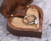 Caixas de armazenamento de jóias de madeira em branco DIY gravura casamento retro coração em forma de caixa de anel criativo suprimentos de embalagem rrb15252