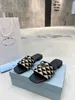 2022 Classic Triângulo Impresso Chinelos de Tecido Mulheres Impresso Black Mule Luxury Platform Sandals Beach Shoes 35-43