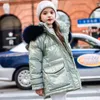 Ciepłe dziewczęta zimowa kurtka 2021 Nowa moda dzieci w dół kurtka prawdziwa futrzana kolek