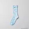 2022 جوارب TIE New Tie Dye Women's Long Tube Sports Trend INS Men's Socks Pure Cotton Coun
