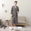 Vêtements de nuit pour femmes Femmes Hommes Robe de bain Gaufre Douche Chemises de nuit Homme Femme Peignoir Longue Femme Homme Pyjamas M-XLWomen's