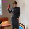 Version coréenne du motif de chanvre de tempérament Slim pull court sac hanche jupe ensemble Genou Longueur Pull Office Lady 210416