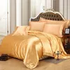 Nuovo arrivo set di biancheria da letto di seta biancheria da letto biancheria da letto lenzuolo copripiumino cuscino stampato nero Queen King size misura personalizzata T200414