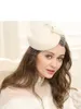 Beretler Ziyafet Fascinator Saç Pap Kutusu Şapka Kadınlar% 100 Yün Hisset Beret Kapağı Lady Kokteyl Partisi Düğün Fedora Top Hatberets Beretsberets Wend