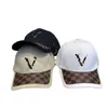 Luxurys Desingers Mektup Beyzbol Kapağı Kadın Kapakları Manempty Güneş Şapkaları Moda Leisure Tasarım Çiçekler Şapka İşlenmiş Yıkanmış Güneş Koruyucu Oldukça Güzel 3 Stil