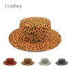 Märke vinterhöst mode leopard tryck jazz fedoras män kvinnor vintage hatt europeiska amerikanska runda mössor bowler hattar breda brim delm22