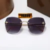 Óculos de sol da marca Vicados de sol polarizado de verão Vintage Metal Metal Frame ADumbral UV400 Ornamental 7 cor opcional com caixa