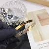 Ny stilarmband Kvinnor Bangle Designer Letter SMYCKEL Crystal Gold Sier Plated rostfritt stål Bröllopsälskare GIFT S232