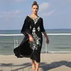 레드 보헤미안 꽃 자수 느슨한 여름 해변 드레스 모로코 카프탄 플러스 크기 여성 스트리트웨어 미디 드레스 사롱 Q855 220510