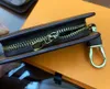 Key Buckle Bag Car Designer Keychain Handmade Leather Luxury Keychains Man Woman Purse Wallet Bags Pendant Coins Accessories