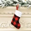 Decorações de Natal Red e preto Plaid Plush Christmas Ornament Gift Candy Bag Inventory por atacado