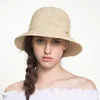 Chapéus de Aba Larga Chapéu de Ráfia da Moda para Mulheres Verão Balde de Palha Designer Casual Floppy Boné Panamá Dobrável Viagens ao Ar Livre Chapéus de Sol de Praia Grande