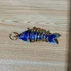 Niedliche glückliche Goldfisch-Charms in 2 Größen aus China-Cloisonné-Emaille-Tier-Fisch-Anhänger für die Schmuckherstellung. Lebendiger Schwung-Karpfen-DIY-Halskette, Armband, Ohrringe, Zubehör