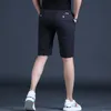 Shorts pour hommes Hommes d'été Pantalon de costume léger et soyeux Business Casual Pantalon court noir pour hommes