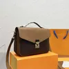 2022 Luxos Bolsas de Designer Bolsas Clássicas Femininas Bolsas Mensageiro de Ombro Bolsas de Designer Bolsas Femininas Tote Wallet