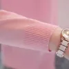 最新のニットカーディガン女性2021春秋長袖セーター女性シングルボタンプルフェムムブラック/ピンク