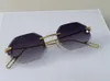 نظارات شمسية بتصميم فاخر للرجال بدون إطار للجنسين موضة ليوبارد نظارة شمسية معدنية للقيادة نظارات مصمم سداسي UV400 نظارات مقطوعة بالماس بدون إطار 0116
