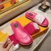 2022 Последние подушки для бассейна MUST MULE Women Fashion Slippers Ladies Summer Sandals Pufpy Style Classic Slides 35-41 Mkjkkk59674