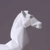 モダンな抽象馬の彫像家の装飾像彫像窓ディスプレイギフト馬幾何学樹脂馬彫刻H220425