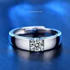 1CT 2CT -certifierade Moissanite -förlovningsringar Sterling Silver VVS Lab Diamond Halo Ring For Men Flower Wedding Promise Rings