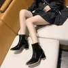 BootsAutumn Winter Color Sólido Tobillo Botas Zapatos de mujer 2021 Tacones altos gruesos Botas de punta cuadrada Mujer Antideslizante Botines de charol G220813