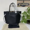 Torba projektantów Kobiety Zakupy luksusowe torebki torby na ramię Rękołaj mody mody pakiet rzęs 2pcs/set kobieta torebka litera praktyczna portfela sprzęgła