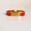 Design de designer de alta qualidade pulseira de aço inoxidável fivela de ouro pulseira moda jóias homens e mulheres pulseiras2519